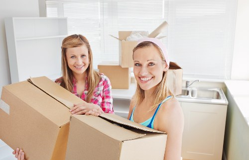 Organized storage units suitable for home and business items